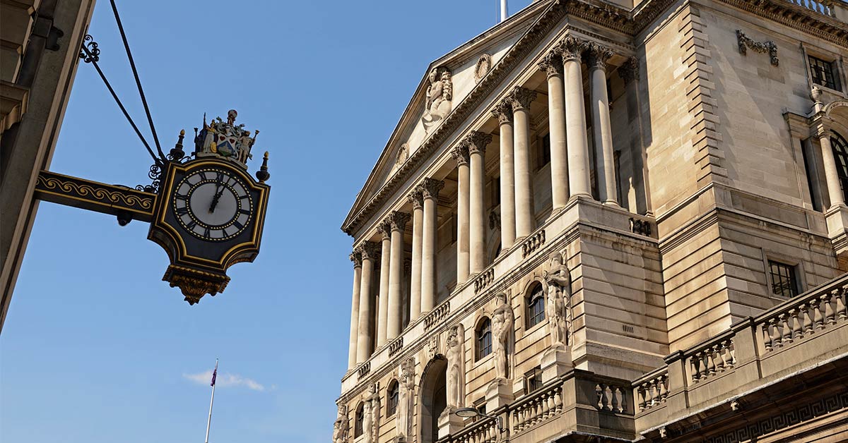 Image of Bank of England against a backdrop of clear blue sky