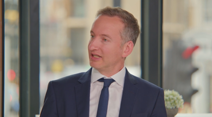 A screenshot of Fund Manager Will McIntosh-Whyte speak on panel with Asset TV