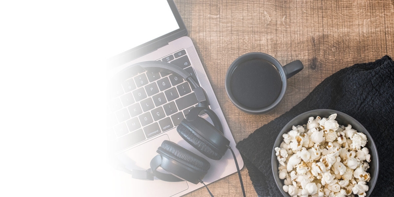laptop-and-popcorn-gradient.jpg