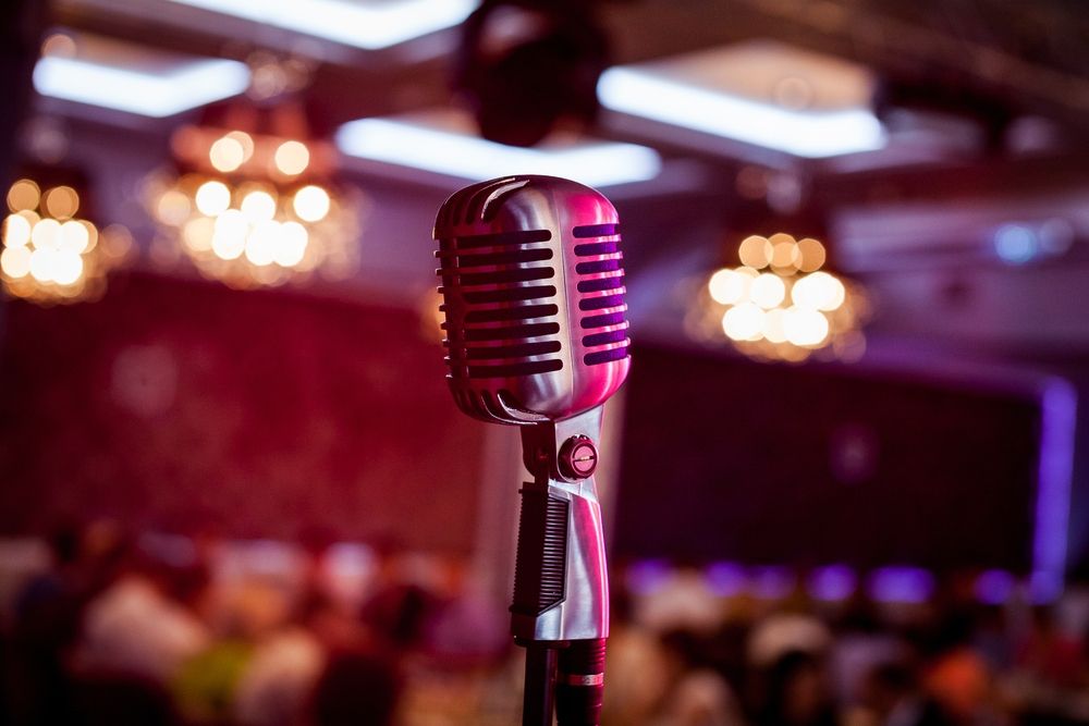 microphone_shutterstock_411443272.jpg