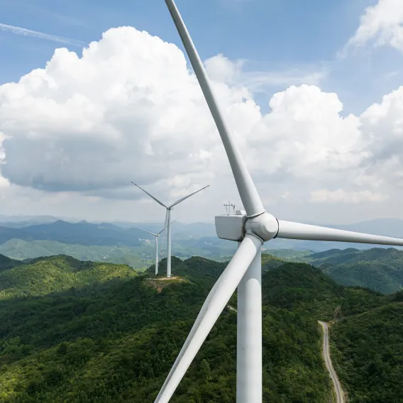 An image of a wind turbine