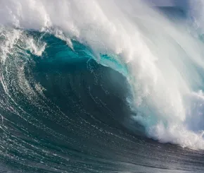 Wave crashing