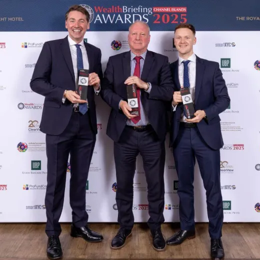 Trophy icon with dark blue background